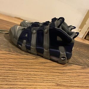 Nike Air Uptempo